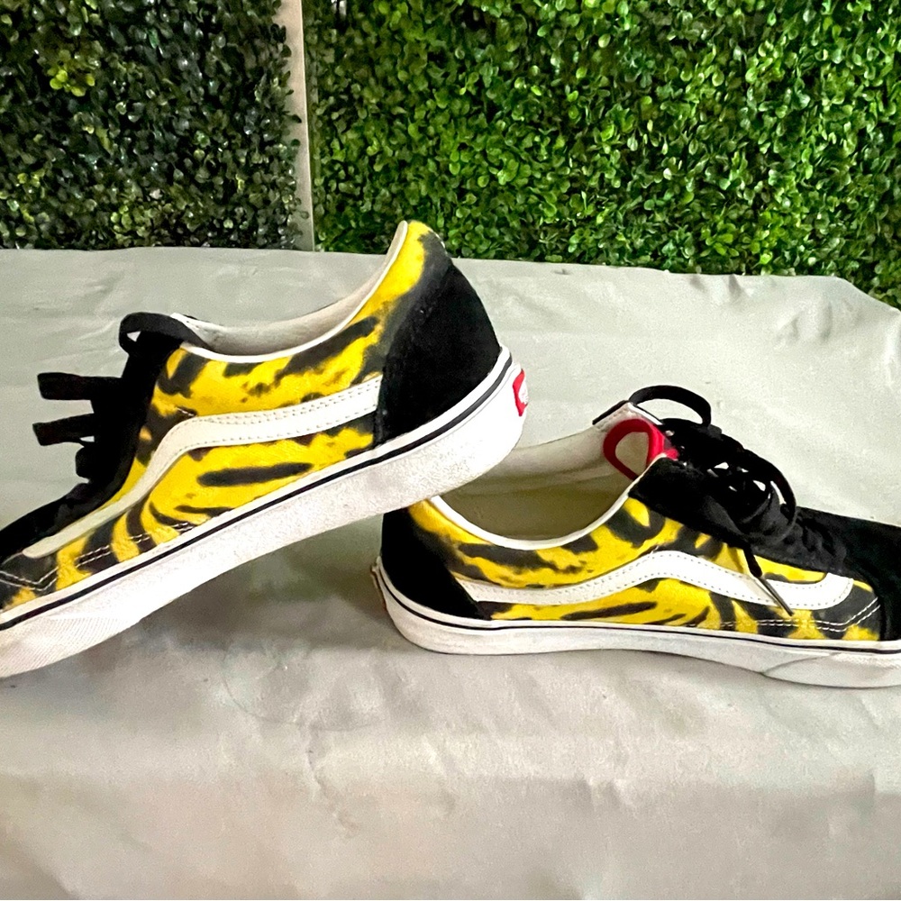 Vans